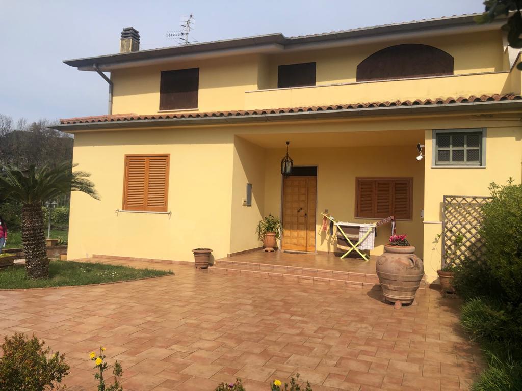 immobile appartamento all'asta in Via dei Colli II Tratto n 67 - 04018 Sezze (LT) - 1
