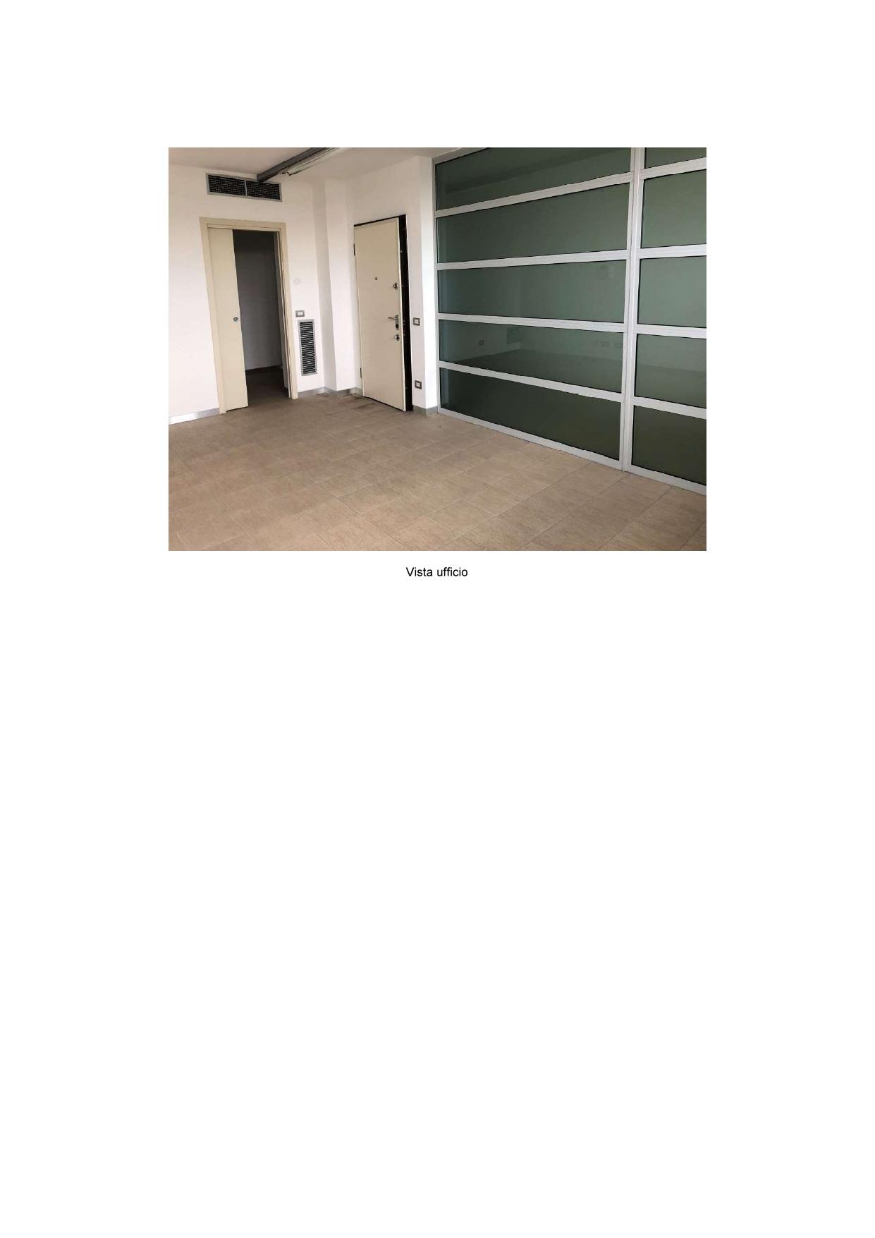 immobile ufficio all'asta in Via Alessandro Volta 94/98 - 20832 Desio (MB) - 4