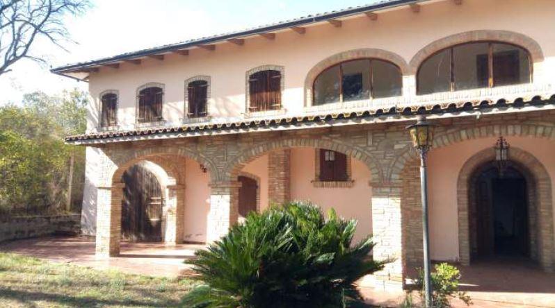 immobile villa all'asta in Ripabianca PG, Italia - 06053 Deruta (PG) - 2