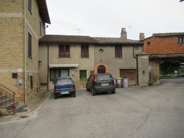 immobile appartamento all'asta in Via Bartocciami - 06063 Magione (PG) - 2