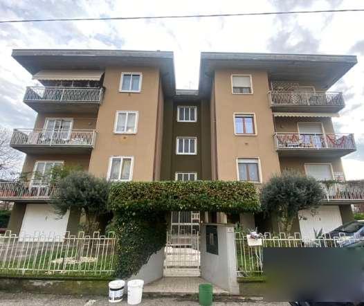 immobile appartamento all'asta in Via del Commercio 46 in t5 - 36040 Torri di Quartesolo (VI) - 5