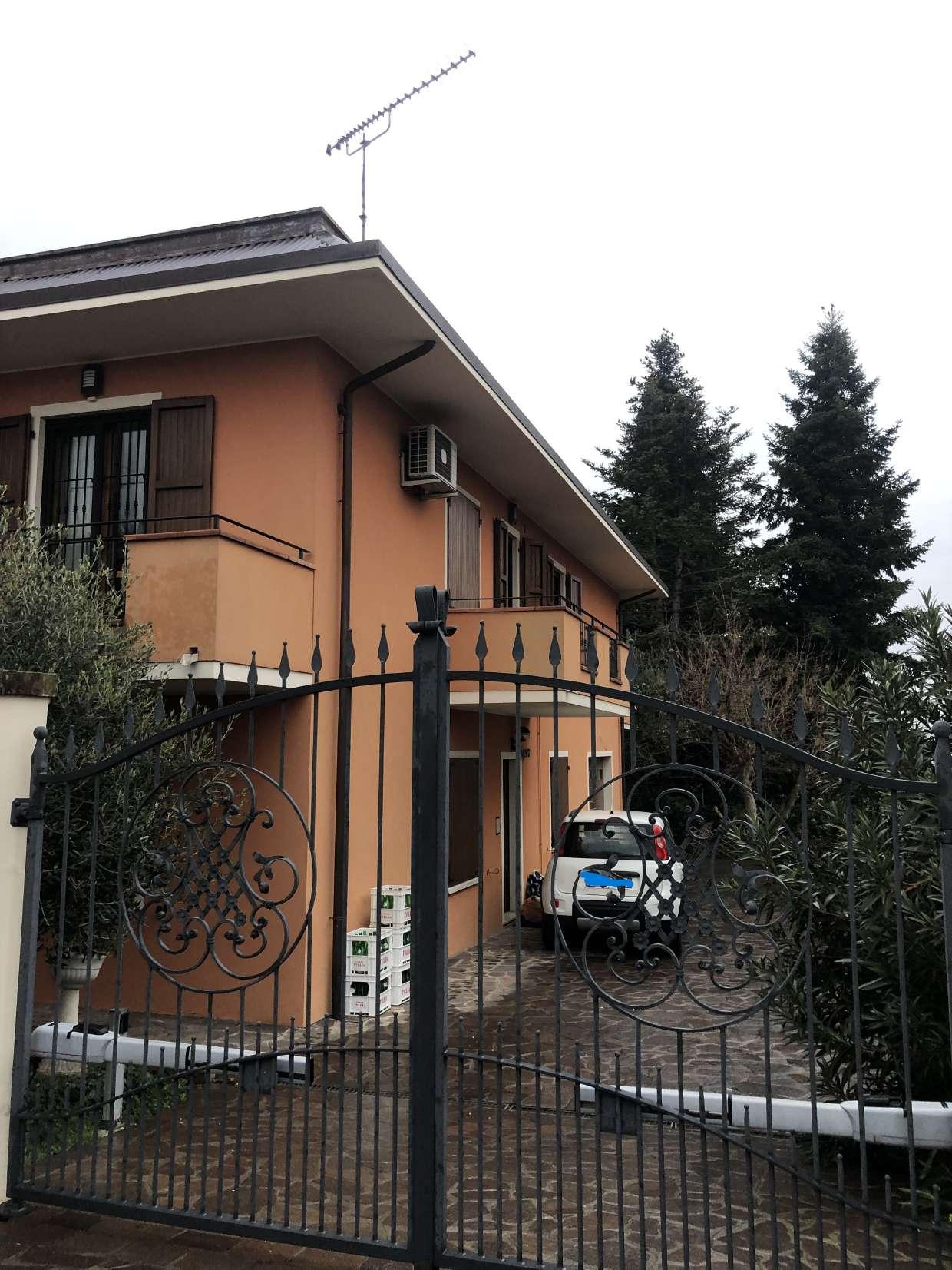 immobile appartamento all'asta in Frazione Lucrezia - Via Cadore 23 - 61030 Cartoceto (PU) - 2