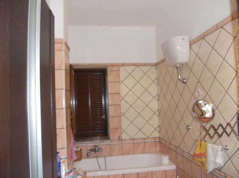 immobile appartamento all'asta in Prolungamento Vesuvio, 46, 80040 Trecase NA, Italia Trecase, Napoli - 1