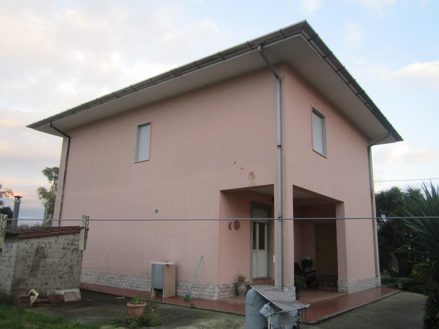 immobile appartamento all'asta in Via Migliara 52 Dx, 04014 Pontinia LT, Italia Pontinia, Latina - 3