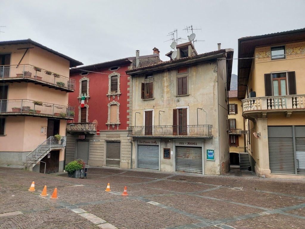 immobile appartamento all'asta in PASSAGGIO DONATORI DEL SANGUE N 2 - 24020 Pradalunga (BG) - 1