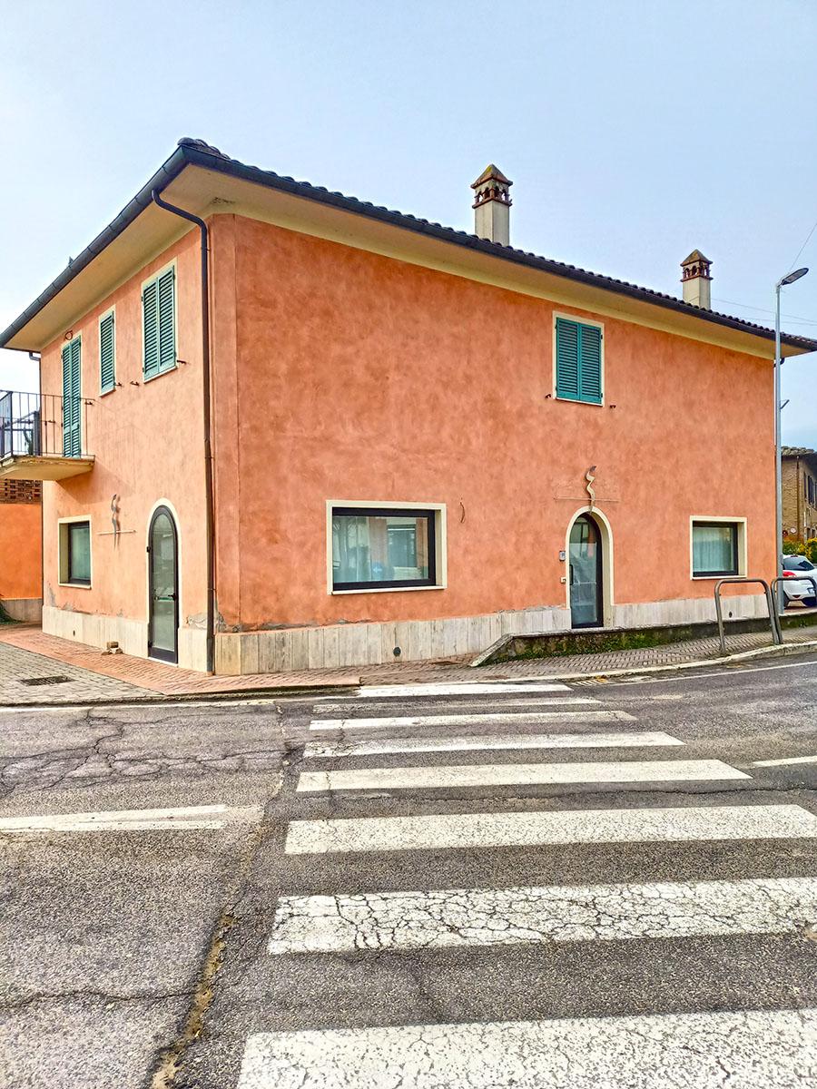immobile negozio all'asta in via Mazzini - 53049 Torrita di Siena (SI) - 2