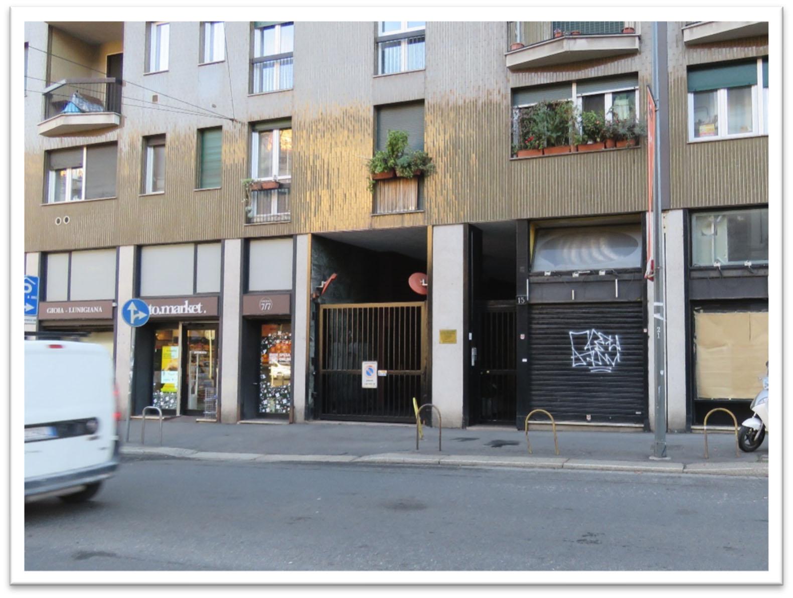 immobile garage all'asta in Viale Lunigiana, 15, 20125 Milano (MI) - 2