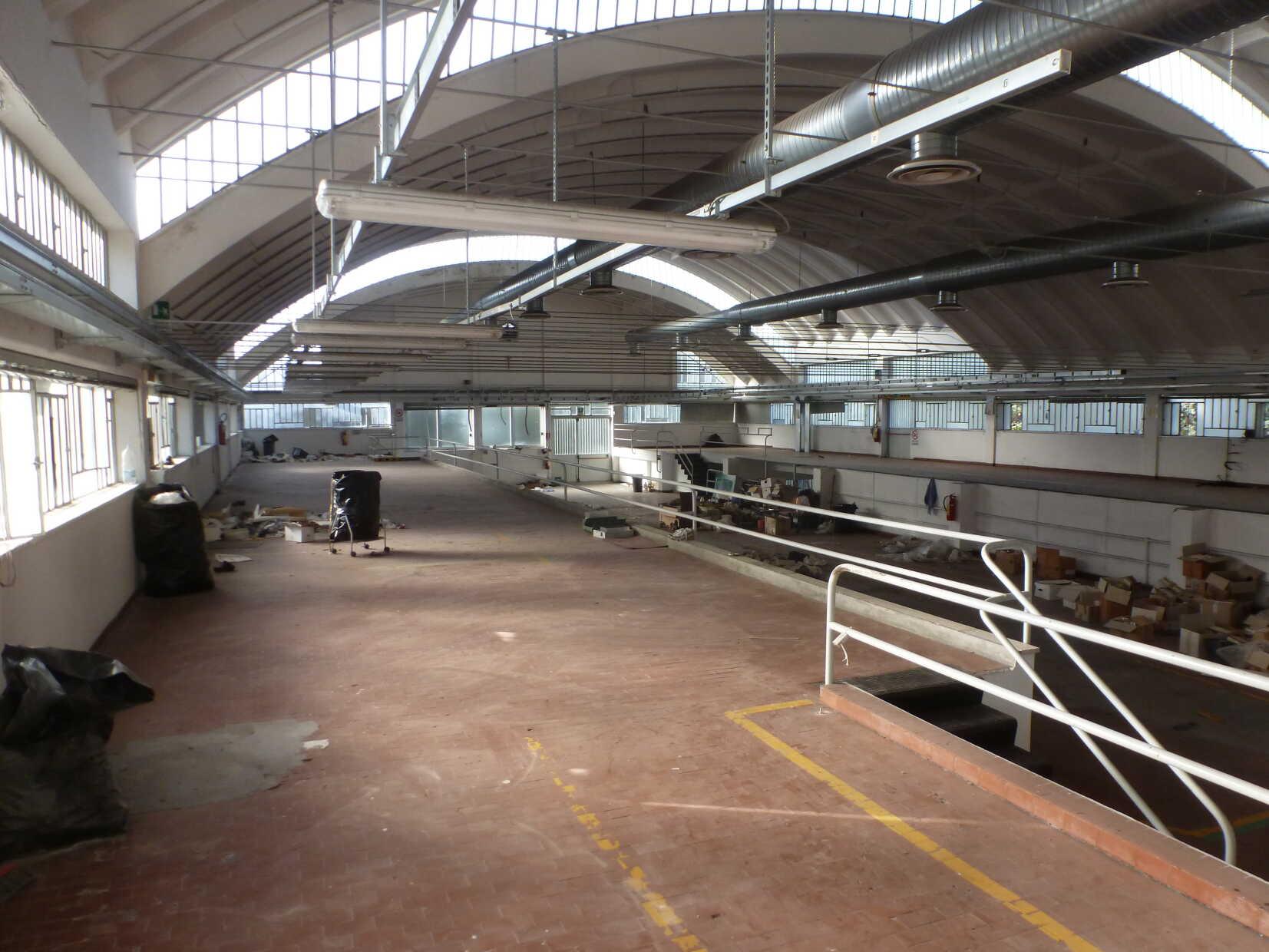 immobile attivita commerciale all'asta in Via Lombardia n 69 - 63811 Sant'Elpidio a Mare (FM) - 3