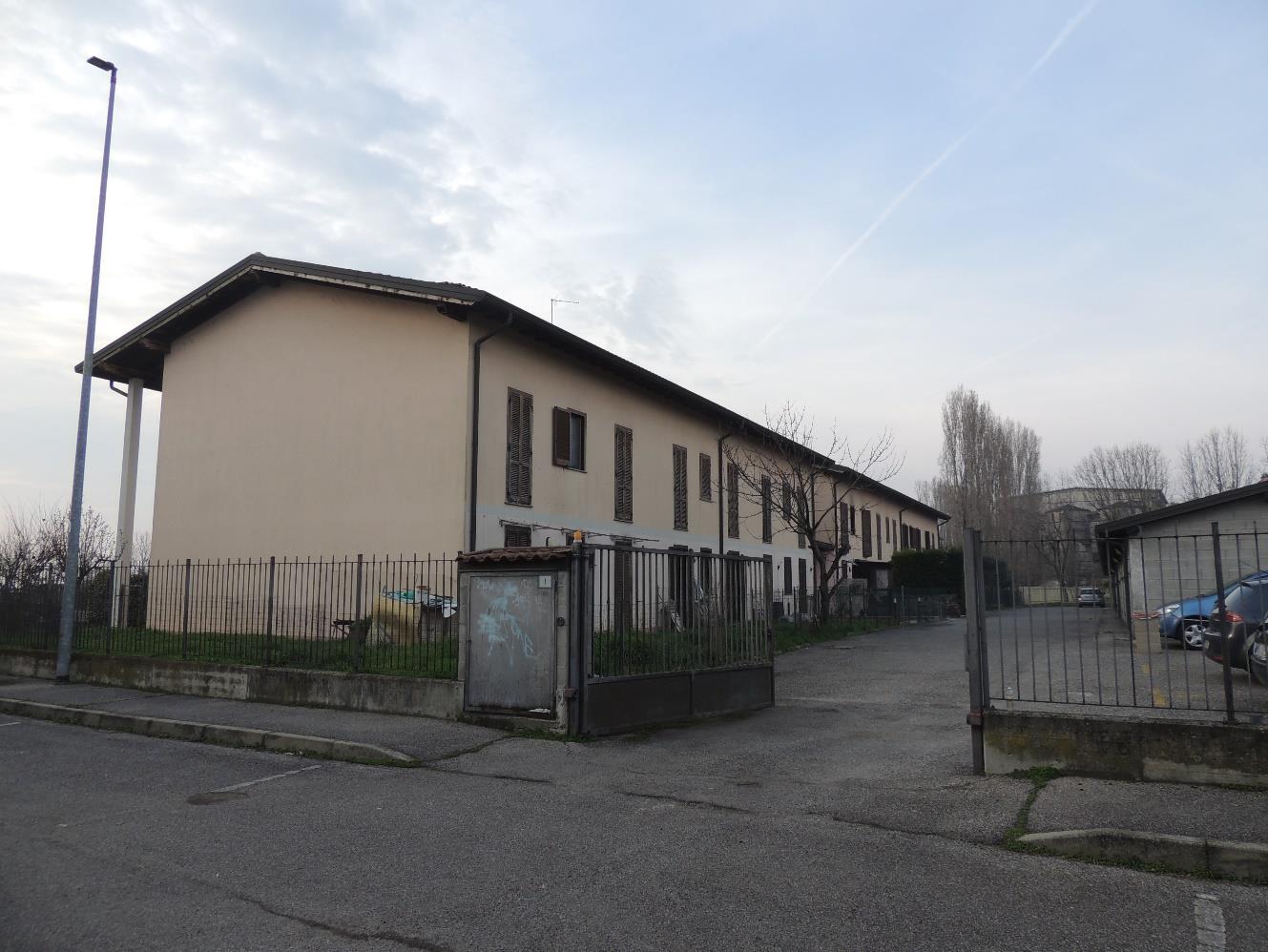 immobile appartamento all'asta in Via Peschiera, 3, 27010 Roncaro PV, Italia Roncaro, Pavia - 2