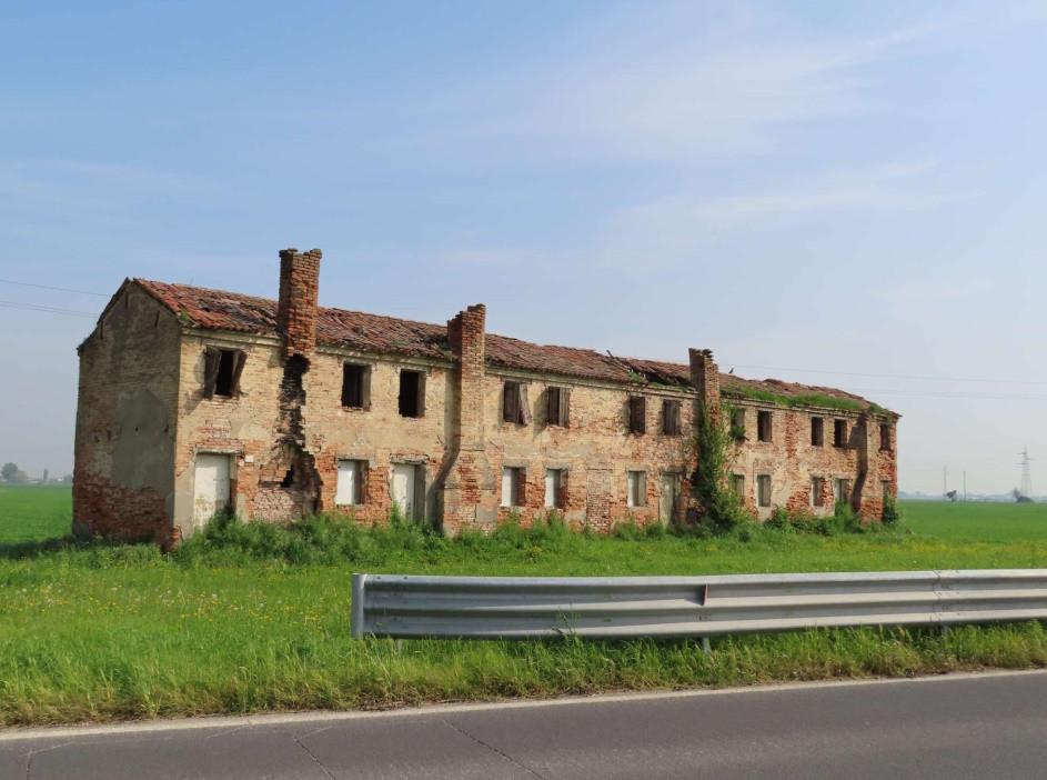 immobile terreno all'asta in Via Zona Industriale, 155-157-159-161 - 45010 Villadose (RO) - 5