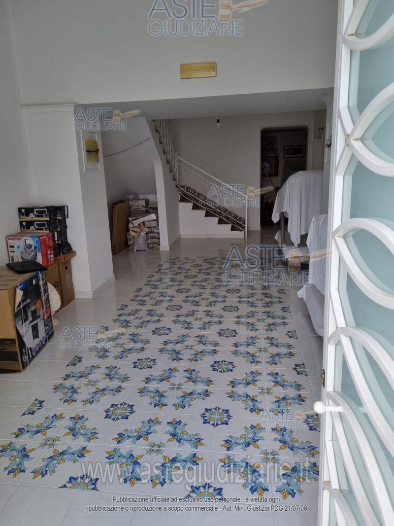 immobile appartamento all'asta in VIA VICINALE CASTANITO N 5 - 80074 Casamicciola Terme (NA) - 1
