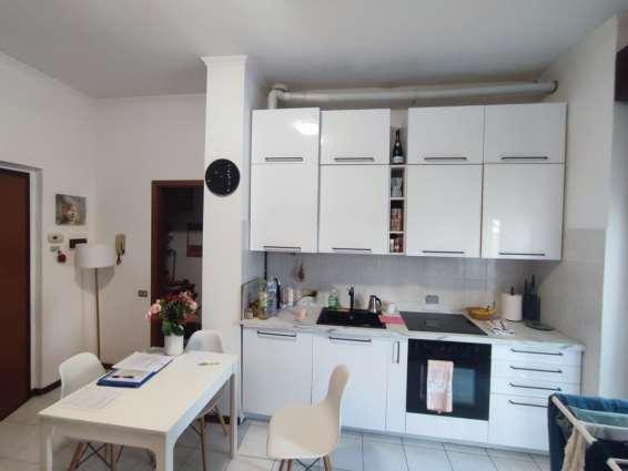 immobile appartamento all'asta in Via Michelangelo Buonarroti 1 - 20040 Usmate Velate (MB) - 5