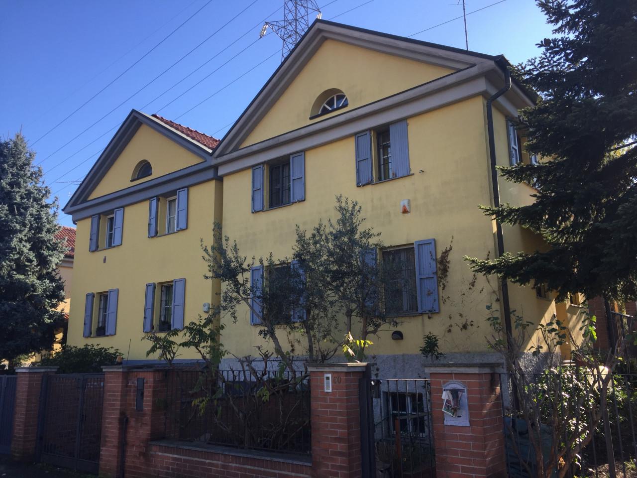 immobile VILLA ALL'ASTA IN VIA MADONNINA, BOLLATE (MI) - 3
