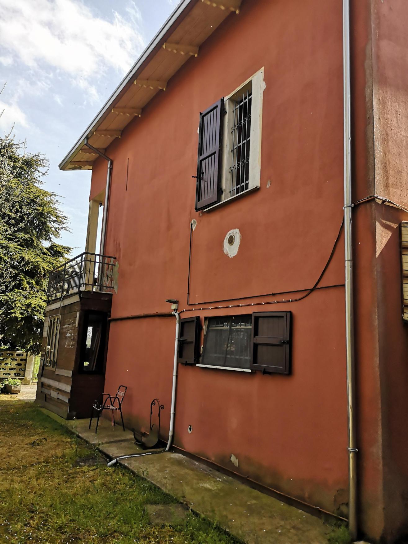 immobile appartamento all'asta in Localita' Casoni, Via Giorgio La Pira 9 - 42045 Luzzara (RE) - 2