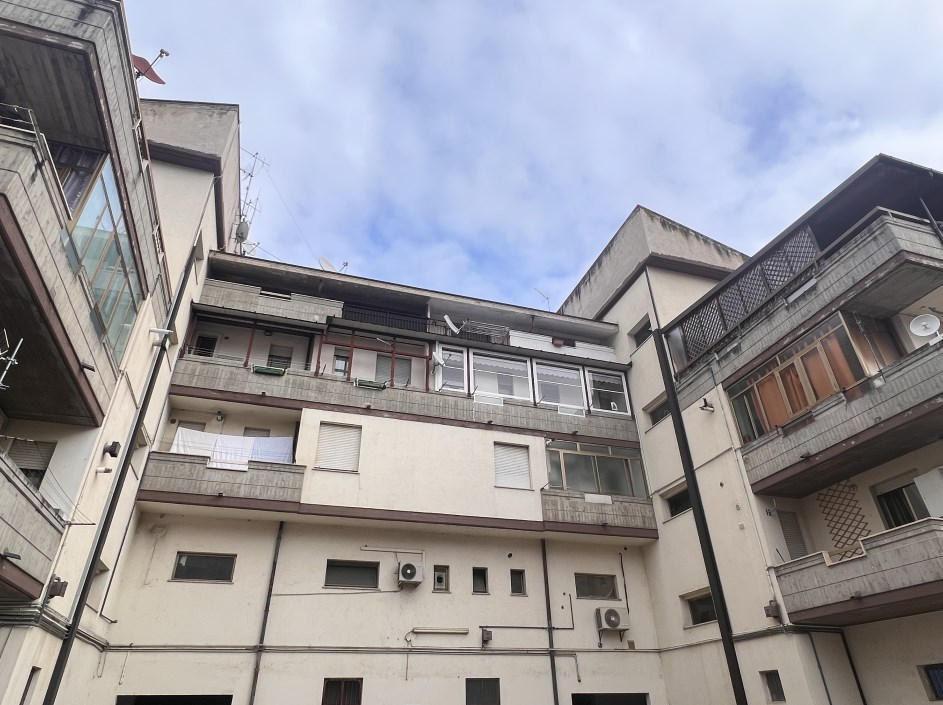 immobile appartamento all'asta in Viale Stazione Centrale 71/A - 67039 Sulmona (AQ) - 5
