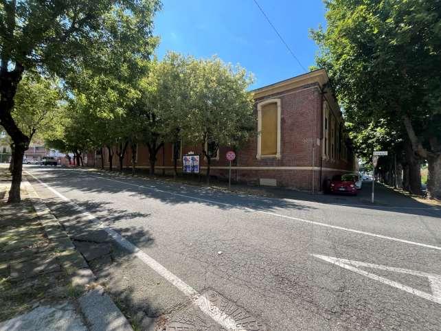 immobile attivita commerciale all'asta in Via Candiani d'Olivola 36, 15033 Casale Monferrato AL, Italia Casale Monferrato, Alessandria - 2