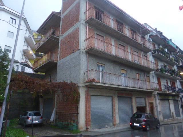 immobile appartamento all'asta in via Martiri di Via Fani, 26 - 98070 Capri Leone (ME) - 2