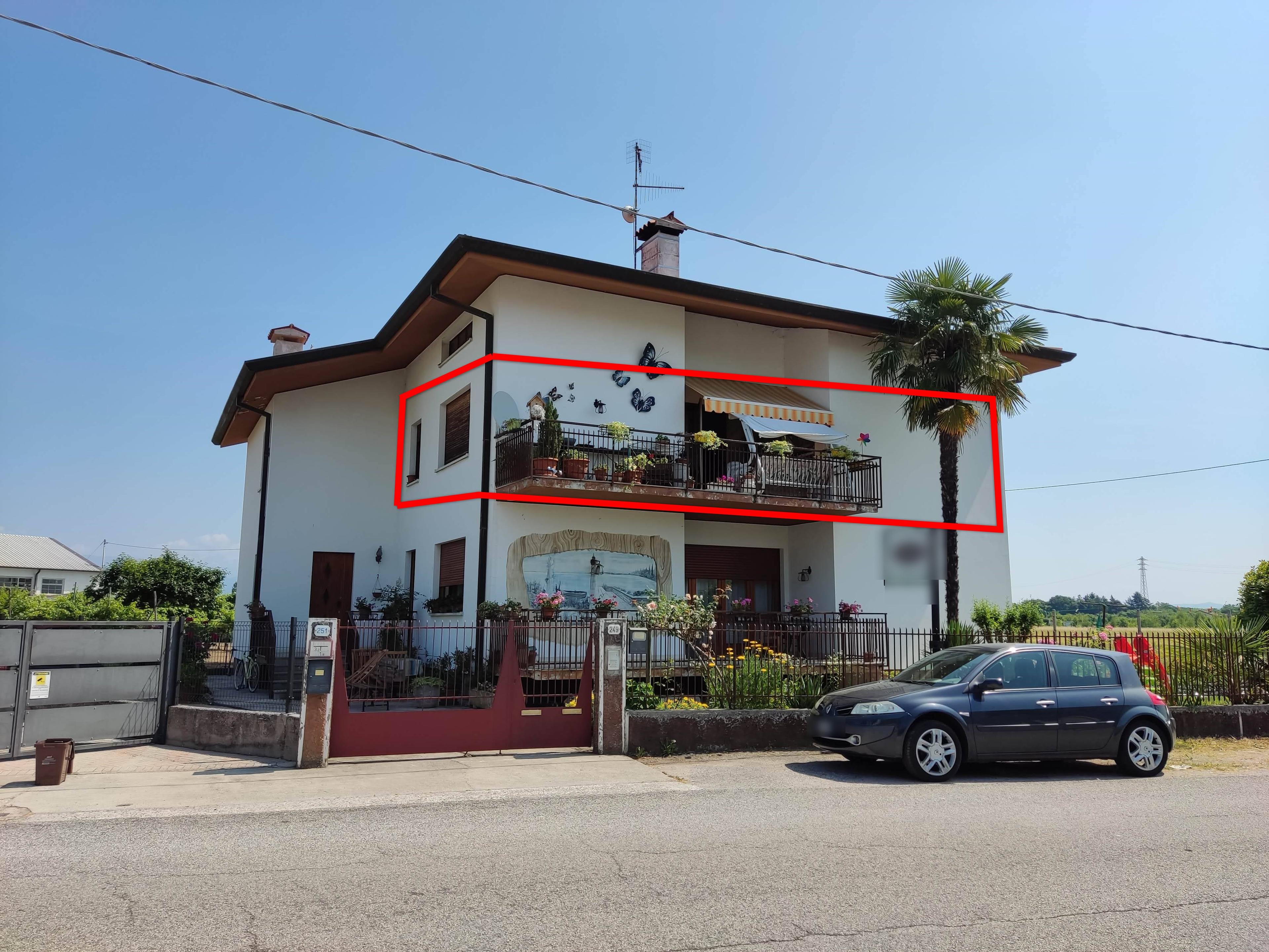 immobile appartamento all'asta in Via Chiavris, 249 - 33100 Udine (UD) - 1