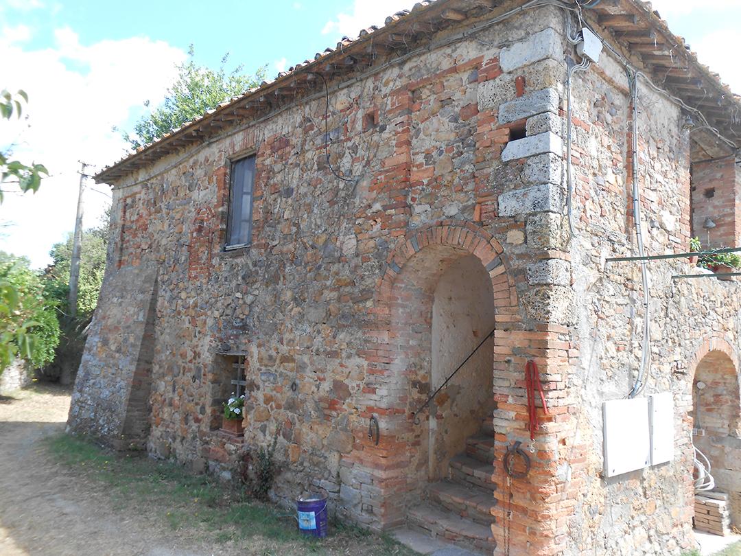 immobile rustico all'asta in Località Podere La Ripa - 53015 Monticiano (SI) - 2