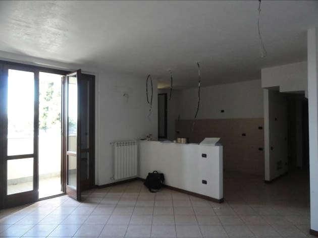 immobile garage all'asta in Via Santo Sudario  12 - Besana in Brianza (MB) - 1