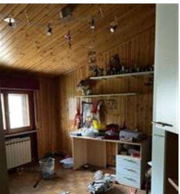 immobile appartamento all'asta in Via Giacomo Leopardi, 9, 61042 Apecchio PU, Italia Apecchio, Pesaro e Urbino - 2
