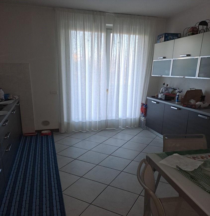 immobile appartamento all'asta in Via San Biago 2 - 22040 Monguzzo (CO) - 2