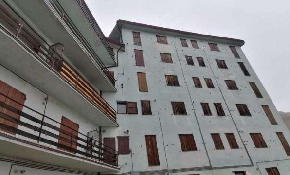 immobile appartamento all'asta in Localita' Sassotetto snc - 62028 Sarnano (MC) - 2