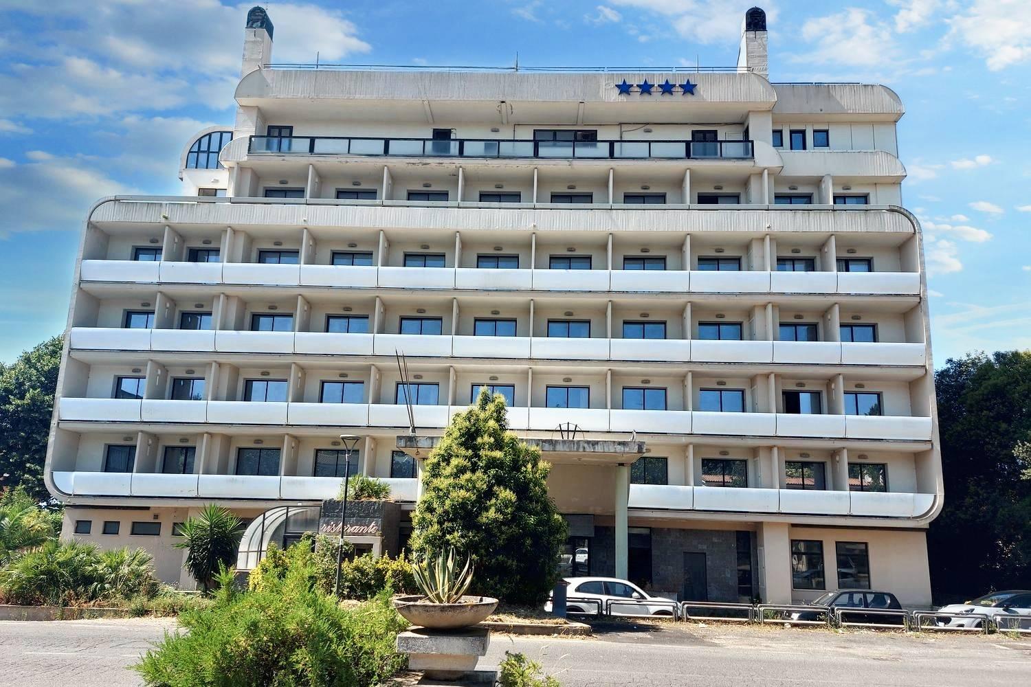 immobile hotel - albergo all'asta in via dott giuseppe pellegrino, n 12 - 00045 Genzano di Roma (RM) - 1