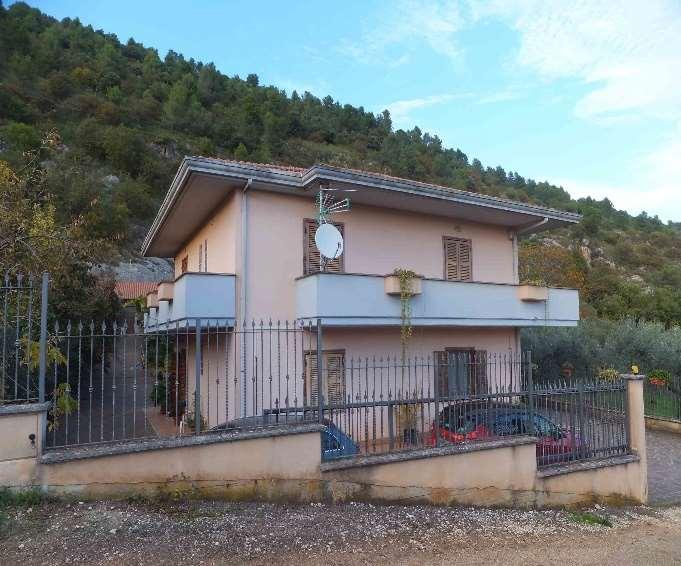 immobile casa singola all'asta in Via Monte S Marino, 15, 03011 Alatri FR, Italia Fumone, Frosinone - 2