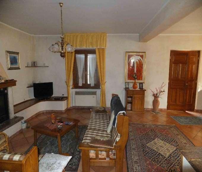 immobile casa singola all'asta in Via Monte S Marino, 15, 03011 Alatri FR, Italia Fumone, Frosinone - 4