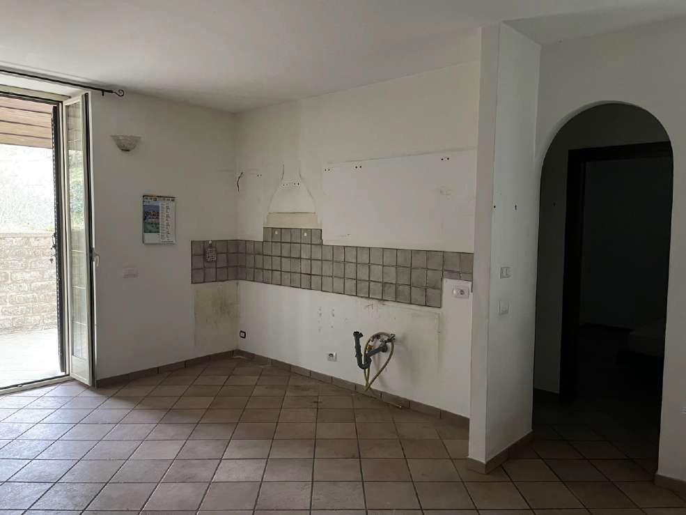 immobile palazzo all'asta in Via Tagliamento, 01032 Caprarola VT, Italia Caprarola, Viterbo - 3