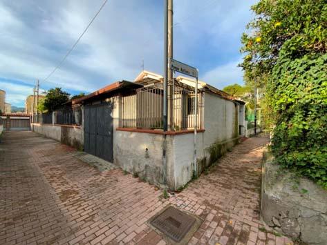immobile appartamento all'asta in Via Pompa Raffaele, 84133 Salerno SA, Italia Salerno, Salerno - 1