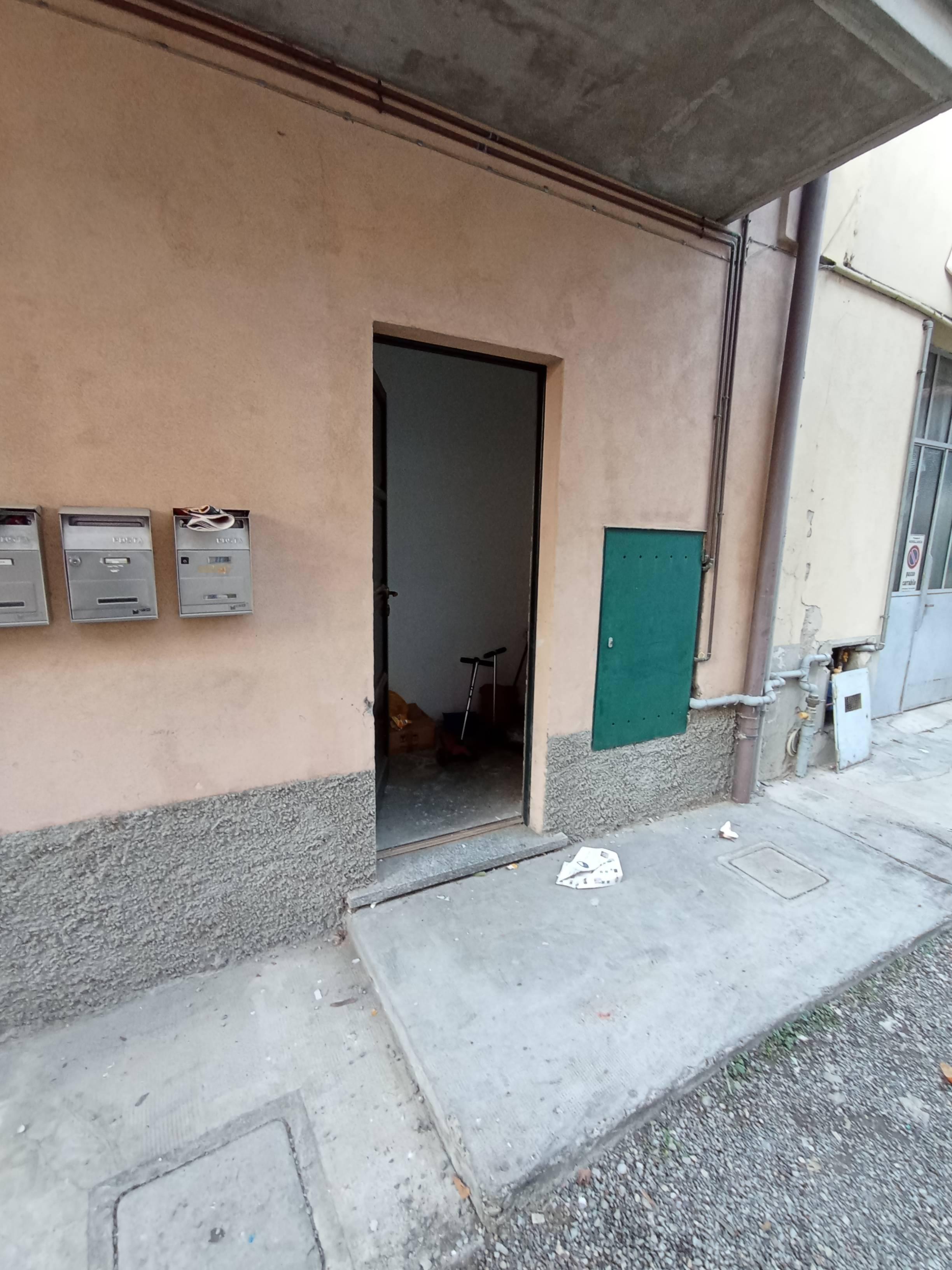 immobile appartamento all'asta in Via Giuseppe Mazzini, 22069 Rovellasca CO, Italia Rovellasca, Como - 4
