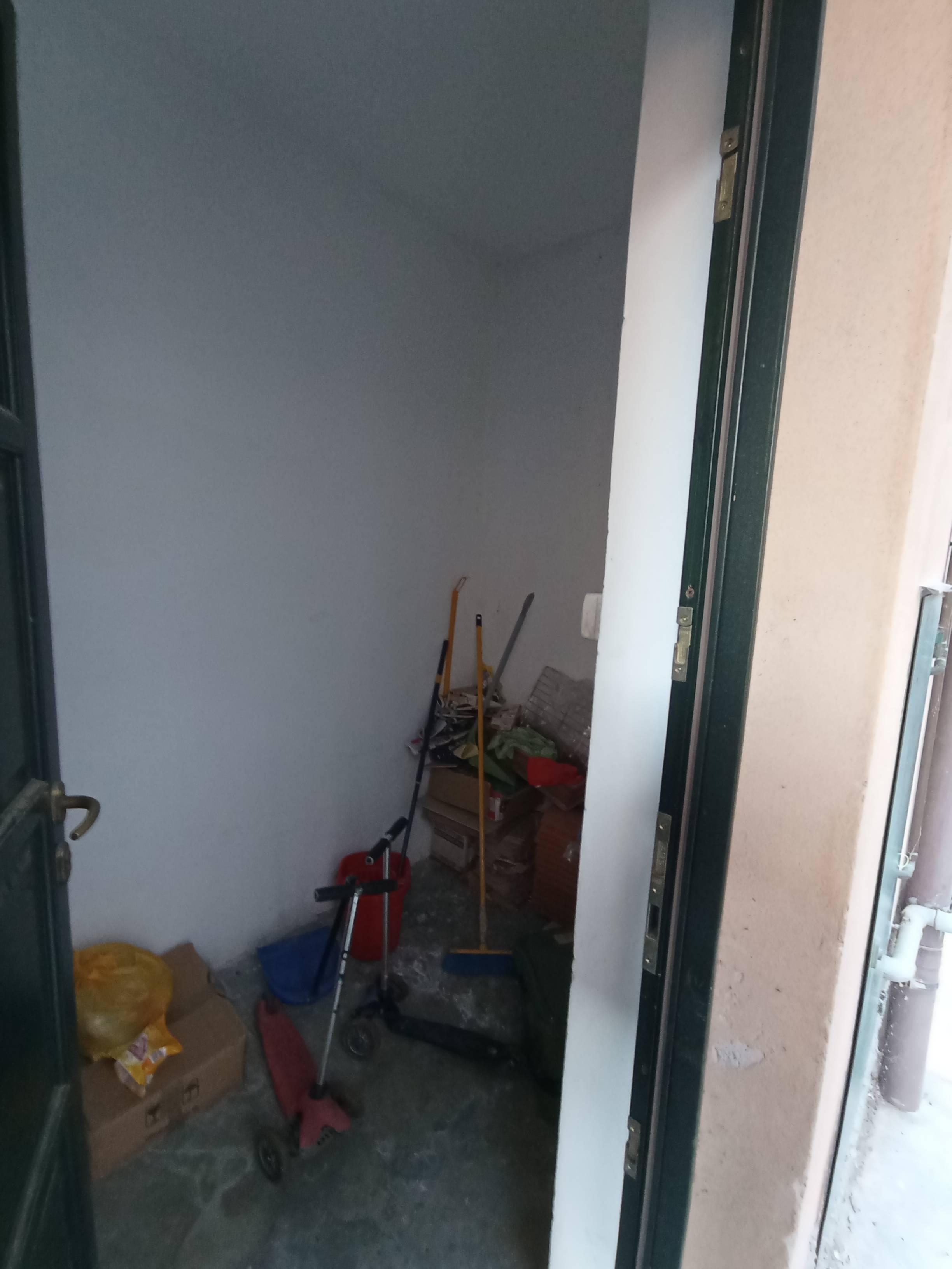immobile appartamento all'asta in Via Giuseppe Mazzini, 22069 Rovellasca CO, Italia Rovellasca, Como - 5