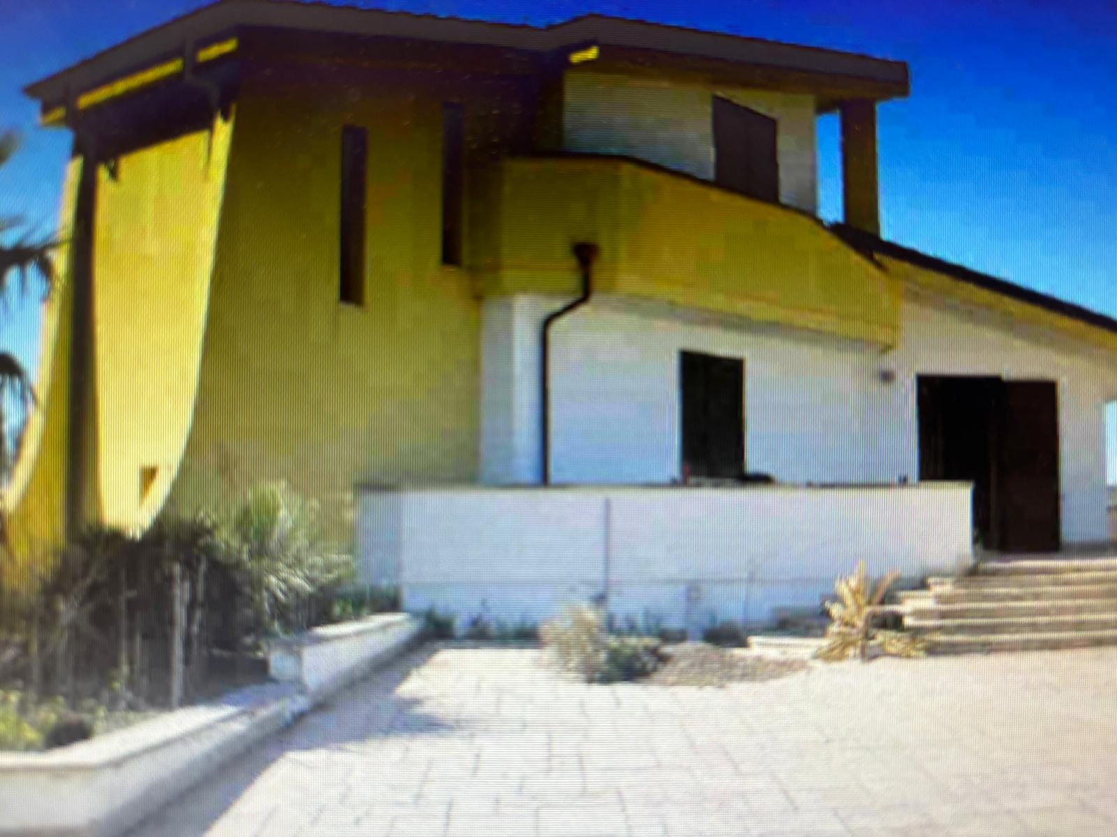 immobile casa singola all'asta in Contrada Appidè, Via Case Sparse snc - 73022 Corigliano d'Otranto (LE) - 3
