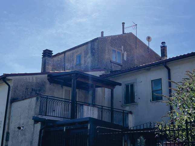 immobile appartamento all'asta in Piazza Carolina snc - 67030 Ateleta (AQ) - 1