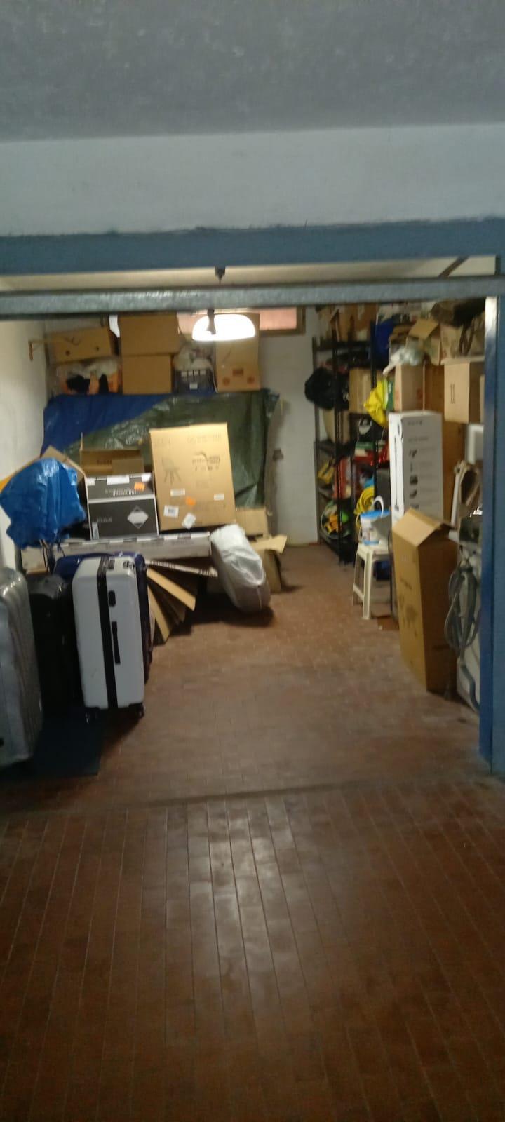 immobile appartamento all'asta in Marina, Via Fossone 29 - 54100 Massa (MS) - 2