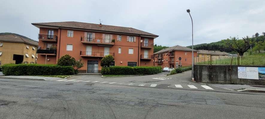 immobile posto auto all'asta in Via San Pietro edificio 14 interno 9 - 16010 Masone (GE) - 1