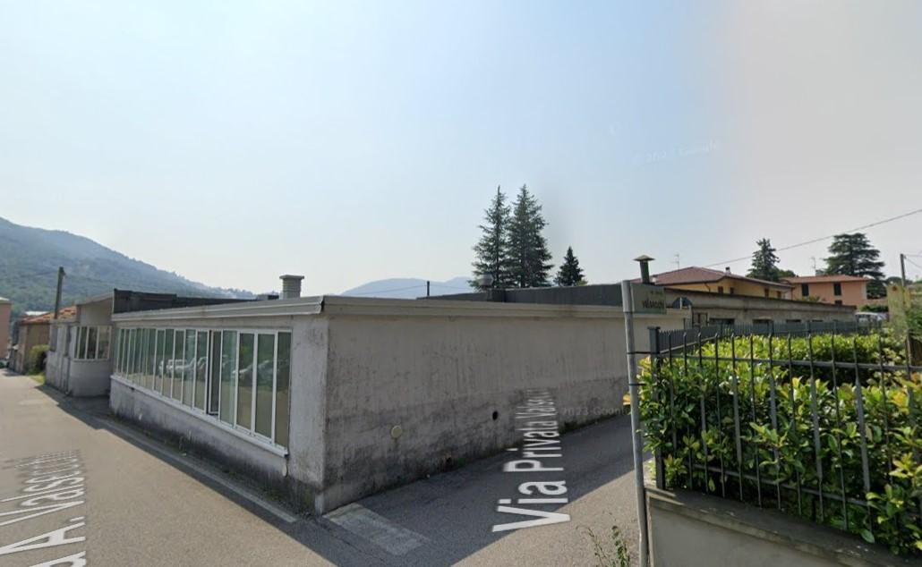 immobile capannone all'asta in Via Valsecchi 2 - 23862 Civate (LC) - 1