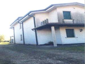 immobile appartamento all'asta in Via Gorgo Spino, 14 - 45027 Trecenta (RO) - 4