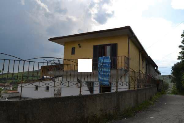 immobile appartamento all'asta in via Cerreto - San Salvatore Telesino (BN) - 1