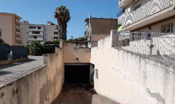 immobile attivita commerciale all'asta in Via Sbarre Centrali, 82D - 89133 Reggio di Calabria (RC) - 3