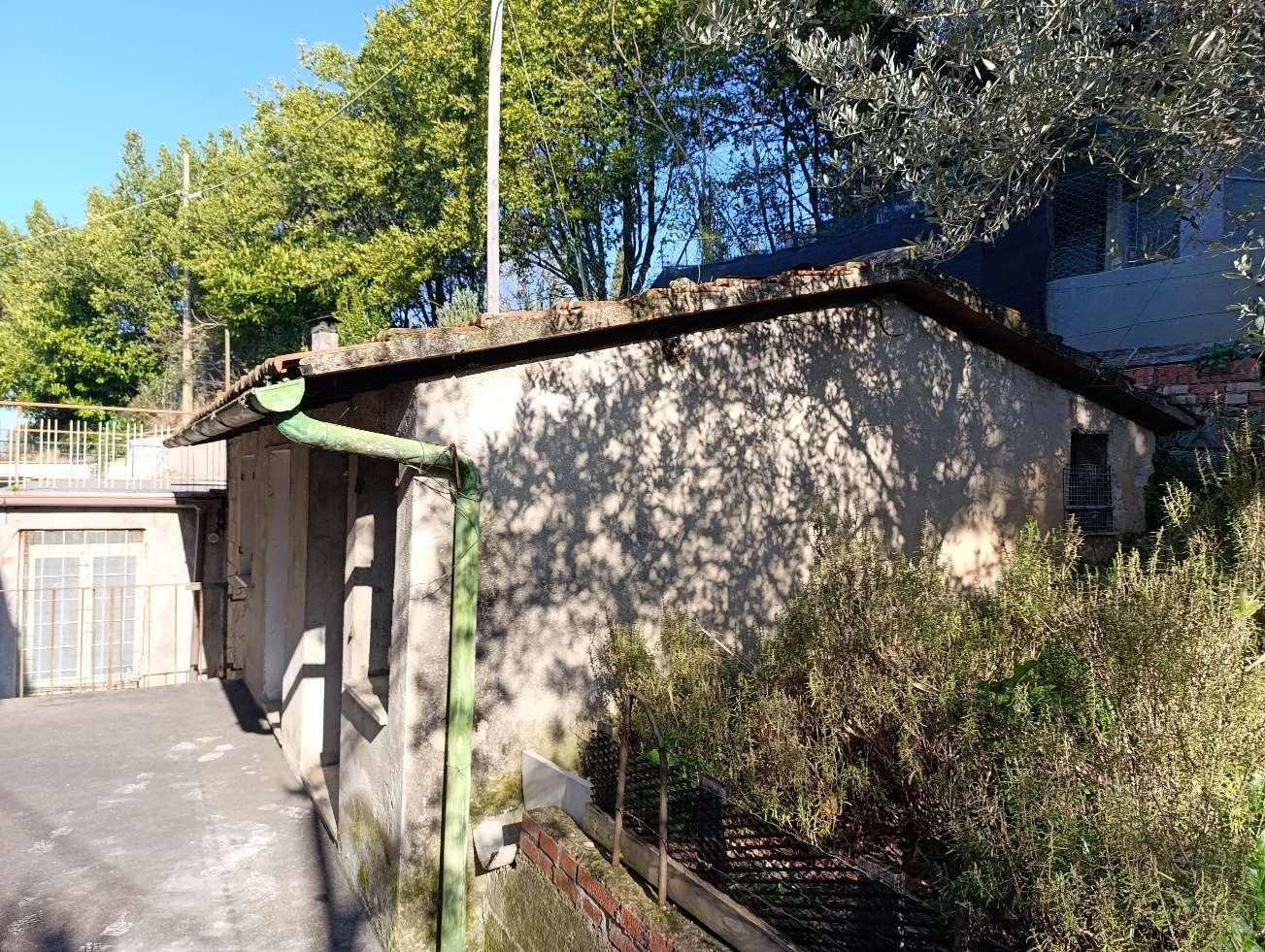 immobile appartamento all'asta in Via San Potente n 5 - 06081 Assisi (PG) - 3