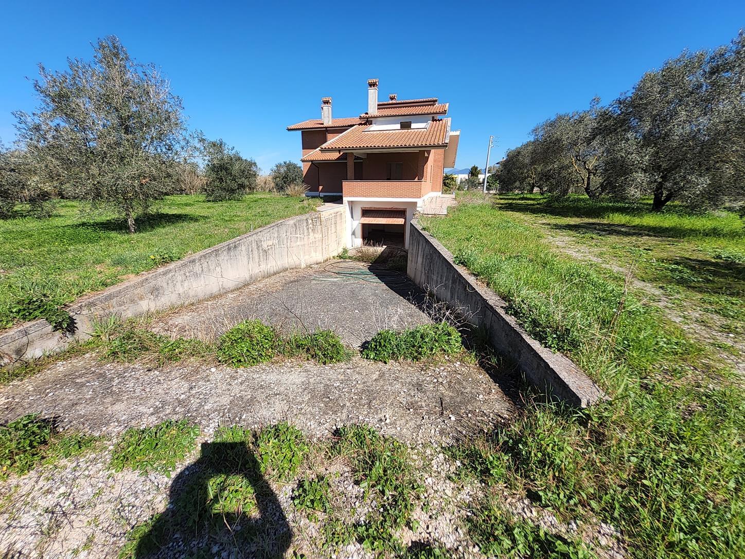 immobile villa all'asta in SS148, Latina LT, Italia Latina, Latina - 1