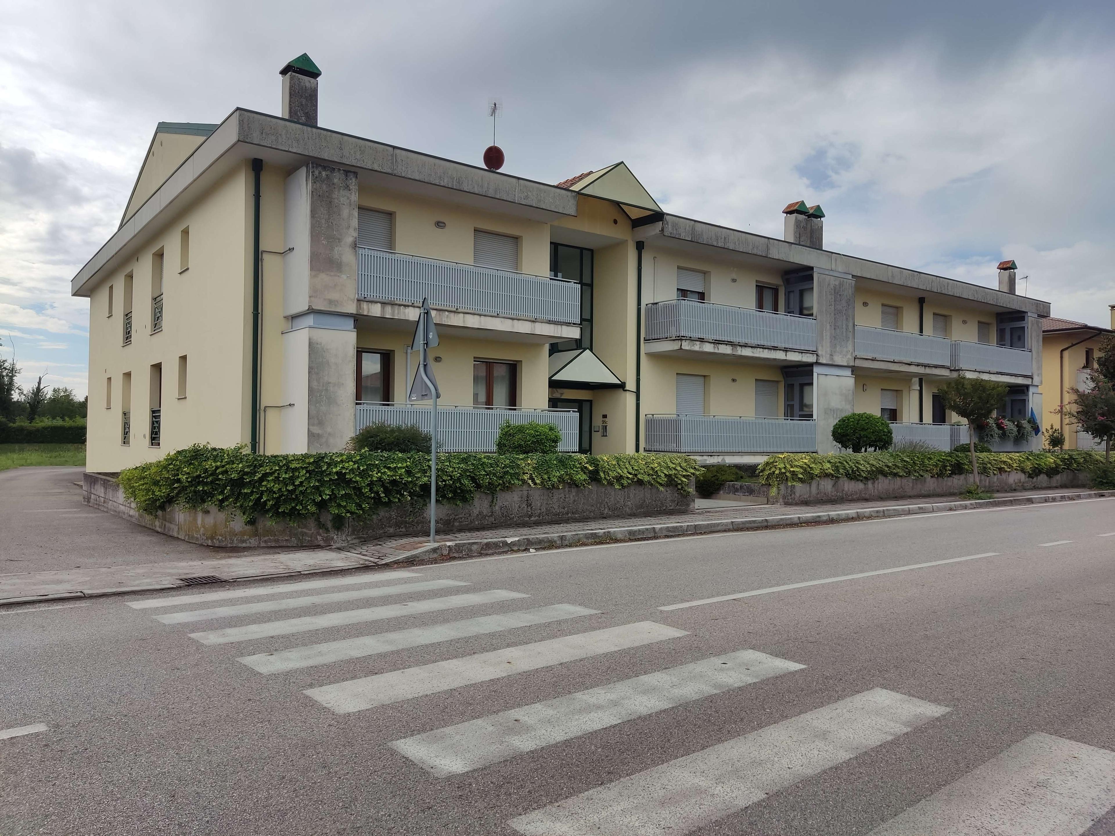immobile appartamento all'asta in Via S Giovanni, 100 - 33044 Manzano (UD) - 1