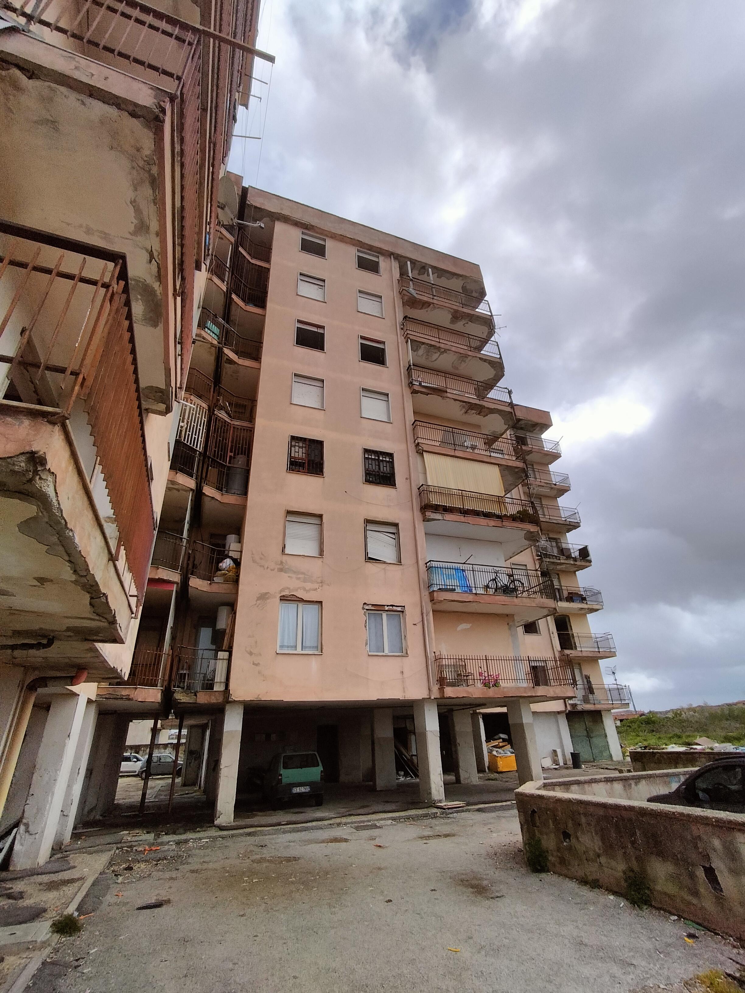 immobile appartamento all'asta in via Vicinale Bosco diramantesi dalla via Casacelle n 25 - 80014 Giugliano in Campania (NA) - 1