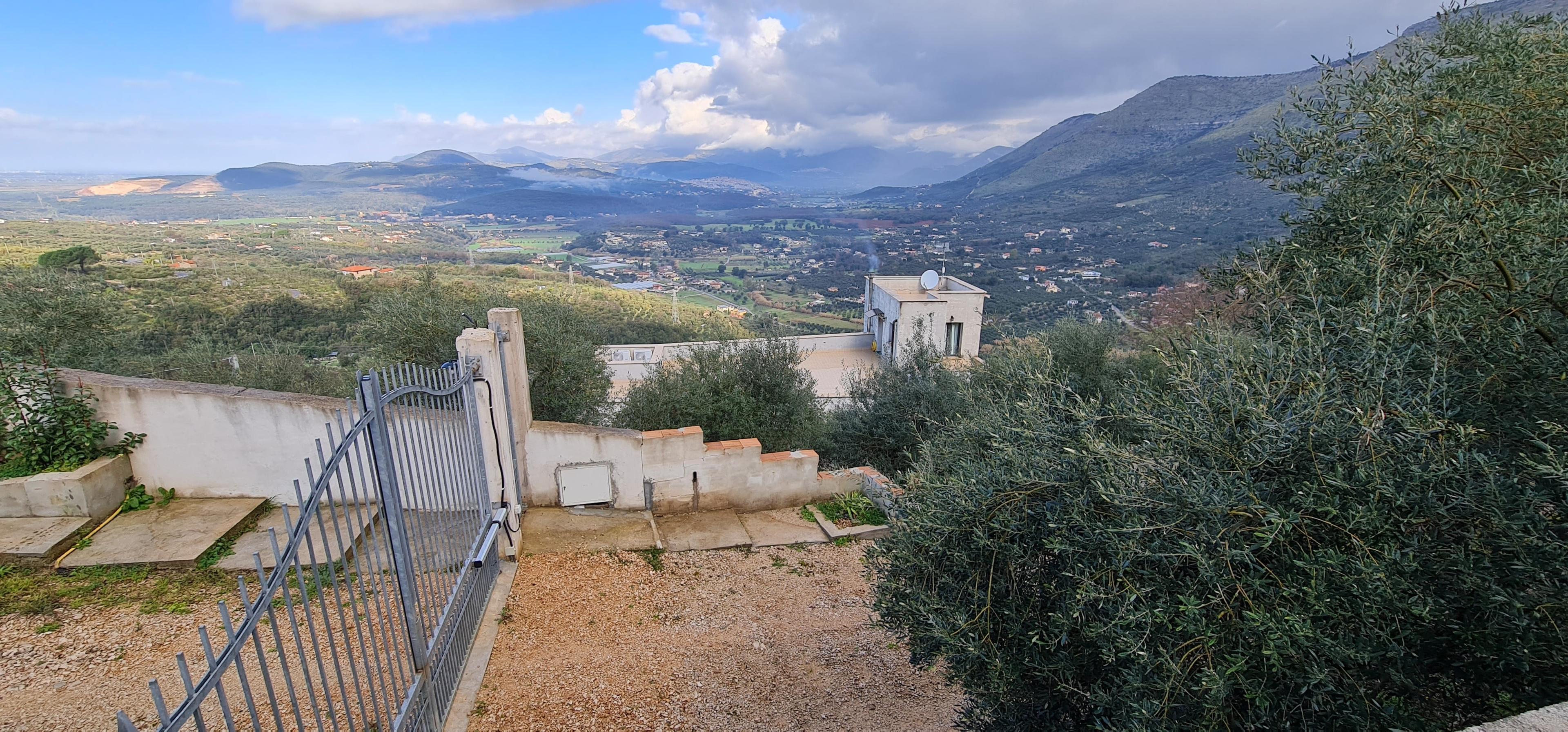 immobile attivita commerciale all'asta in 04010 Sonnino LT, Italia Sonnino, Latina - 2