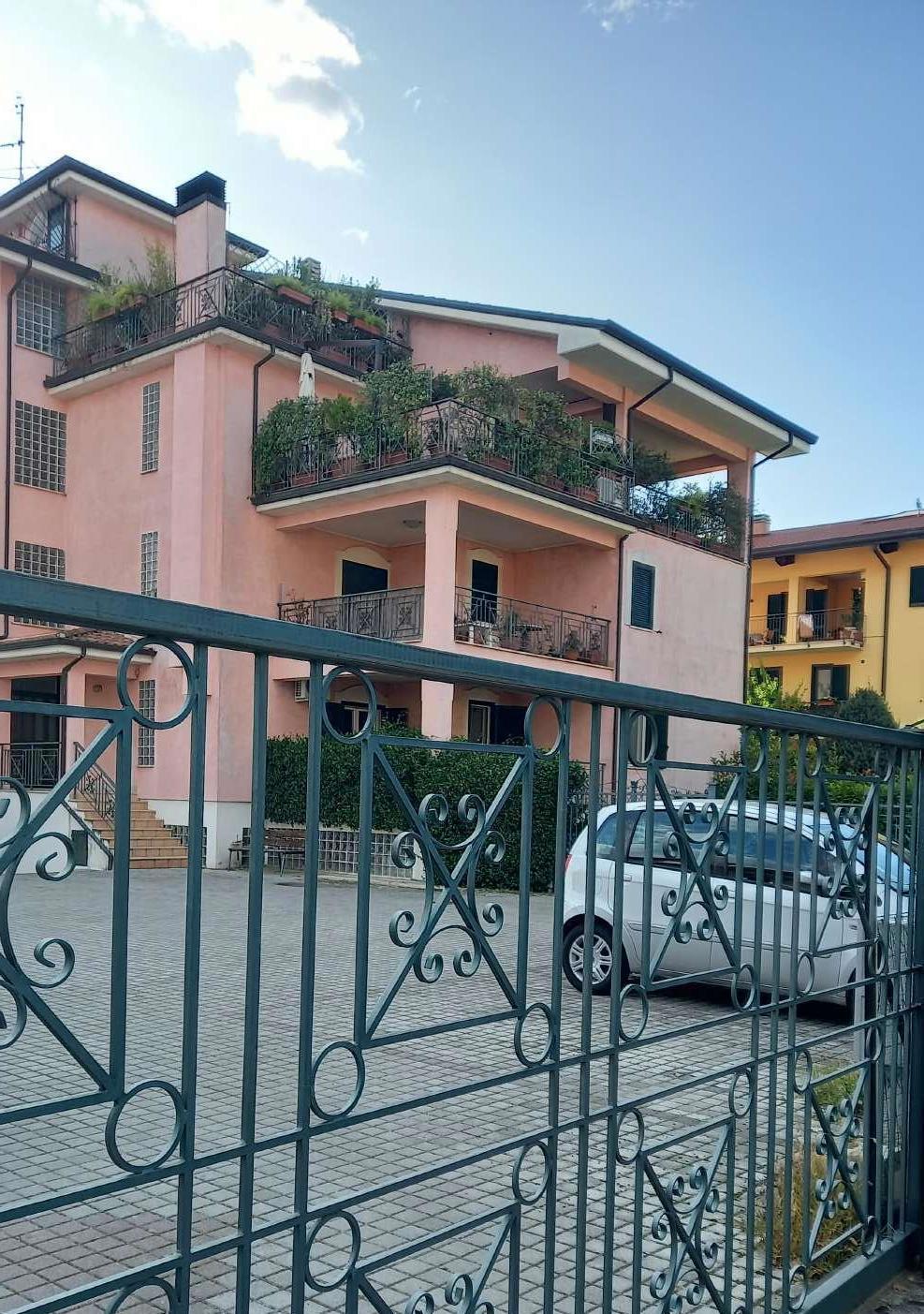 immobile appartamento all'asta in Via Agnone Maggiore, 03039 Sora FR, Italia Sora, Frosinone - 1