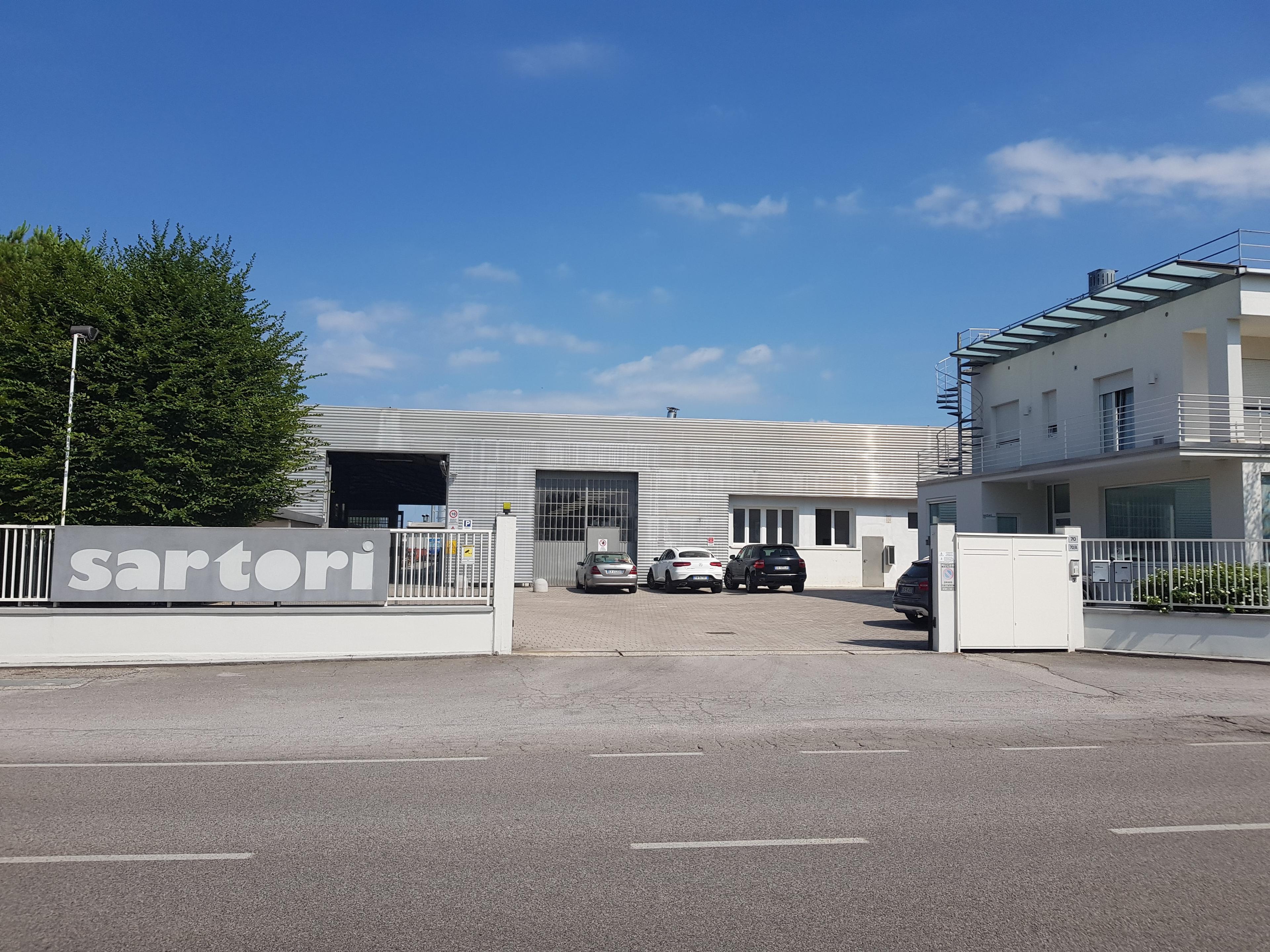 immobile attivita commerciale all'asta in Via del Cristo, 70, 33044 Manzano UD, Italia Manzano, Udine - 3