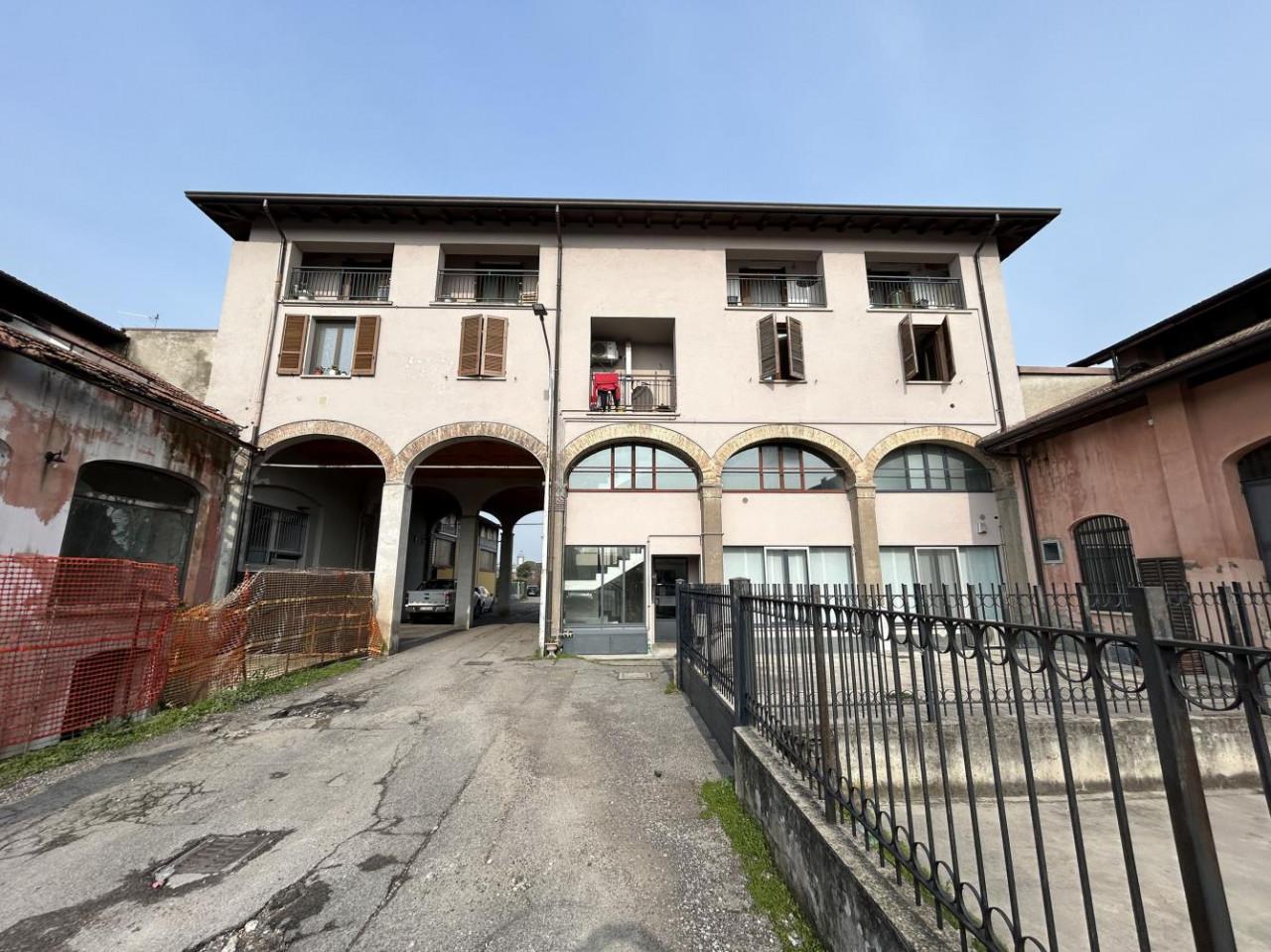 immobile APPARTAMENTO ALL'ASTA IN VIALE MONTECATINI, ROMANO DI LOMBARDIA (BG) - 1